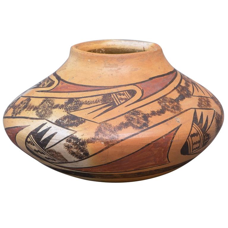 Native American Pottery Seed Jar, Hopi, 20th Century For Sale at 1stdibs