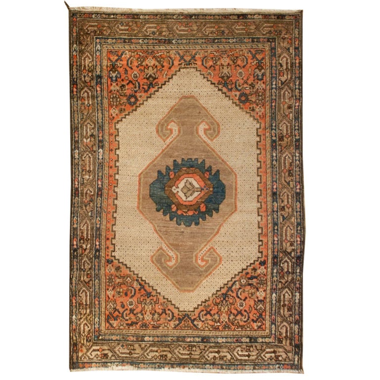 Early 20th Century Bibikibad Rug For Sale at 1stdibs