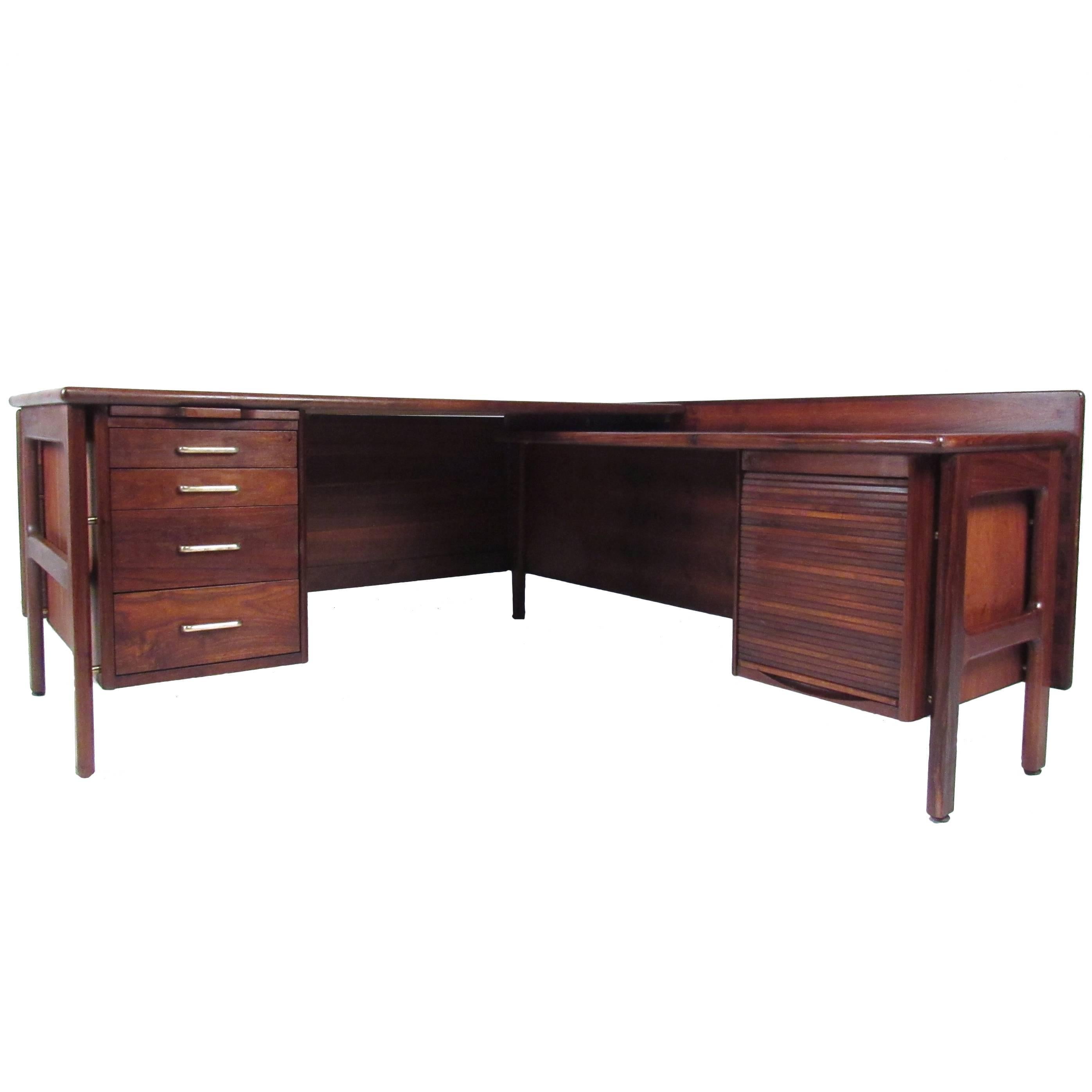 Impressive Mid-Century Modern L-Shaped Executive Desk