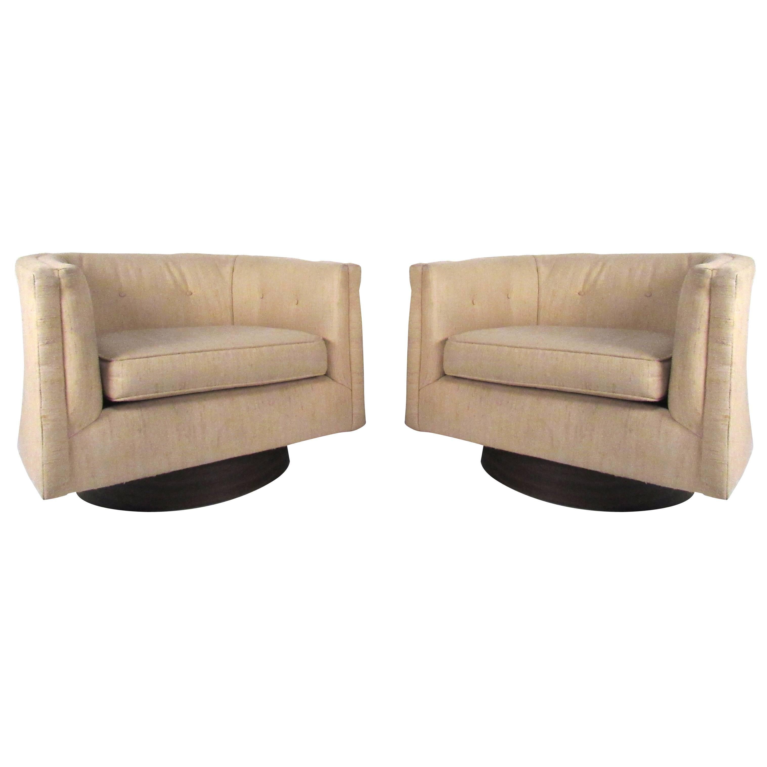 Pair of Mid-Century Milo Baughman Style Swivel Chairs