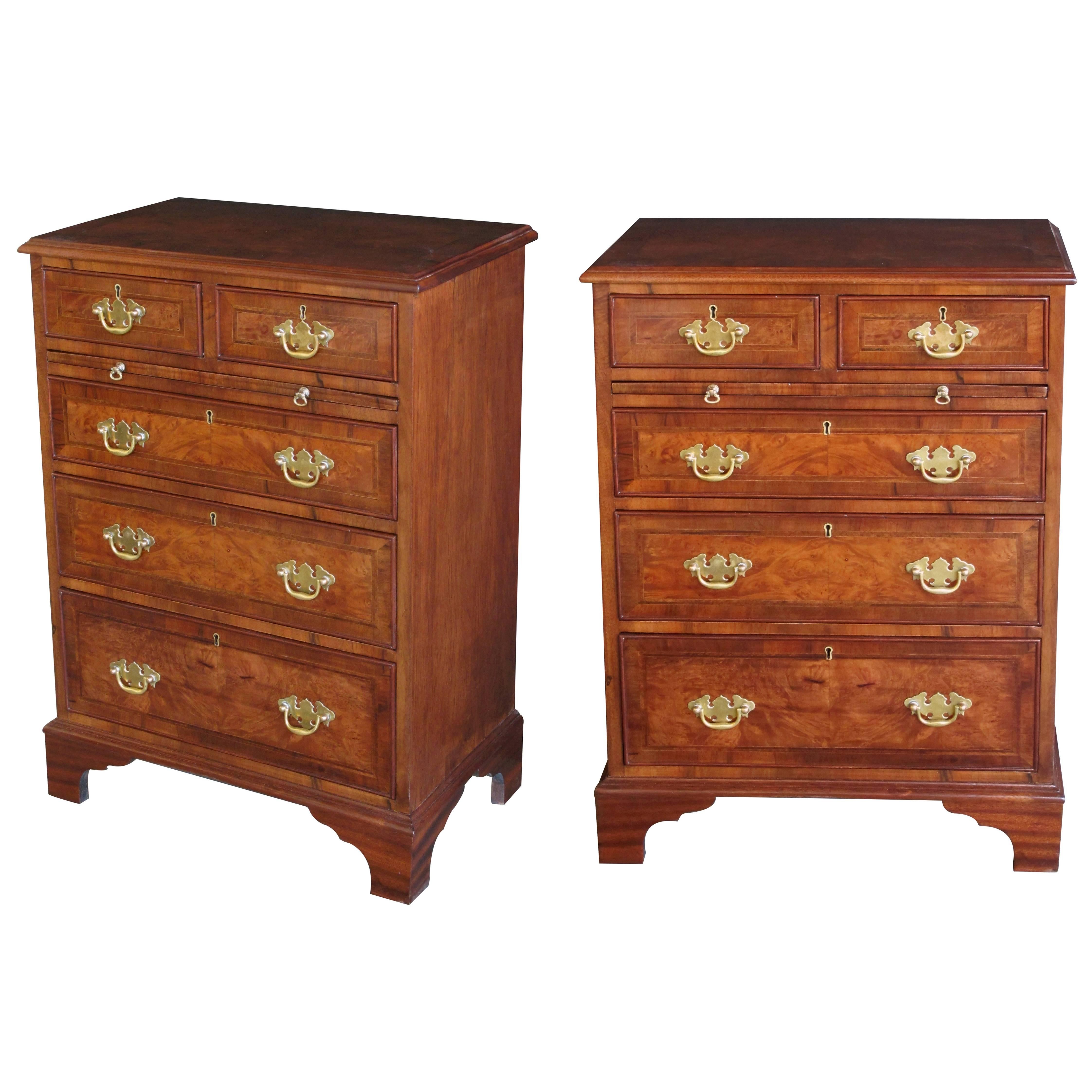 Good Quality Pair of English George II Style Burl Walnut Bedside Chests