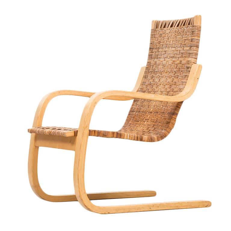 Alvar Aalto Easy Chair Model 406 by Artek in Finland