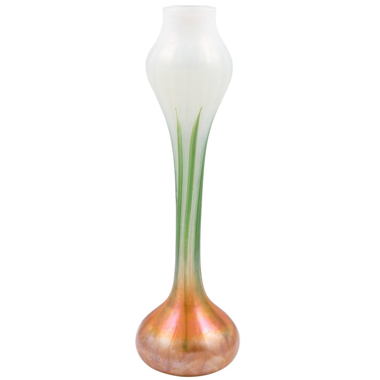 Rare Favrile glass onion form vase Louis Comfort Tiffany ca. 1899