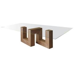 Moderner, skulpturaler Tisch aus amerikanischer Eiche des 21. Jahrhunderts mit Glasplatte – „Klotz“