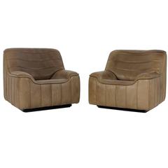 Beautiful Vintage Pair of 1970s De Sede DS 84 Buffalo Leather Lounge Chairs