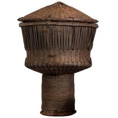 Unusual Cameroon Wum Basket from the area around Bamenda, SW Cameroon