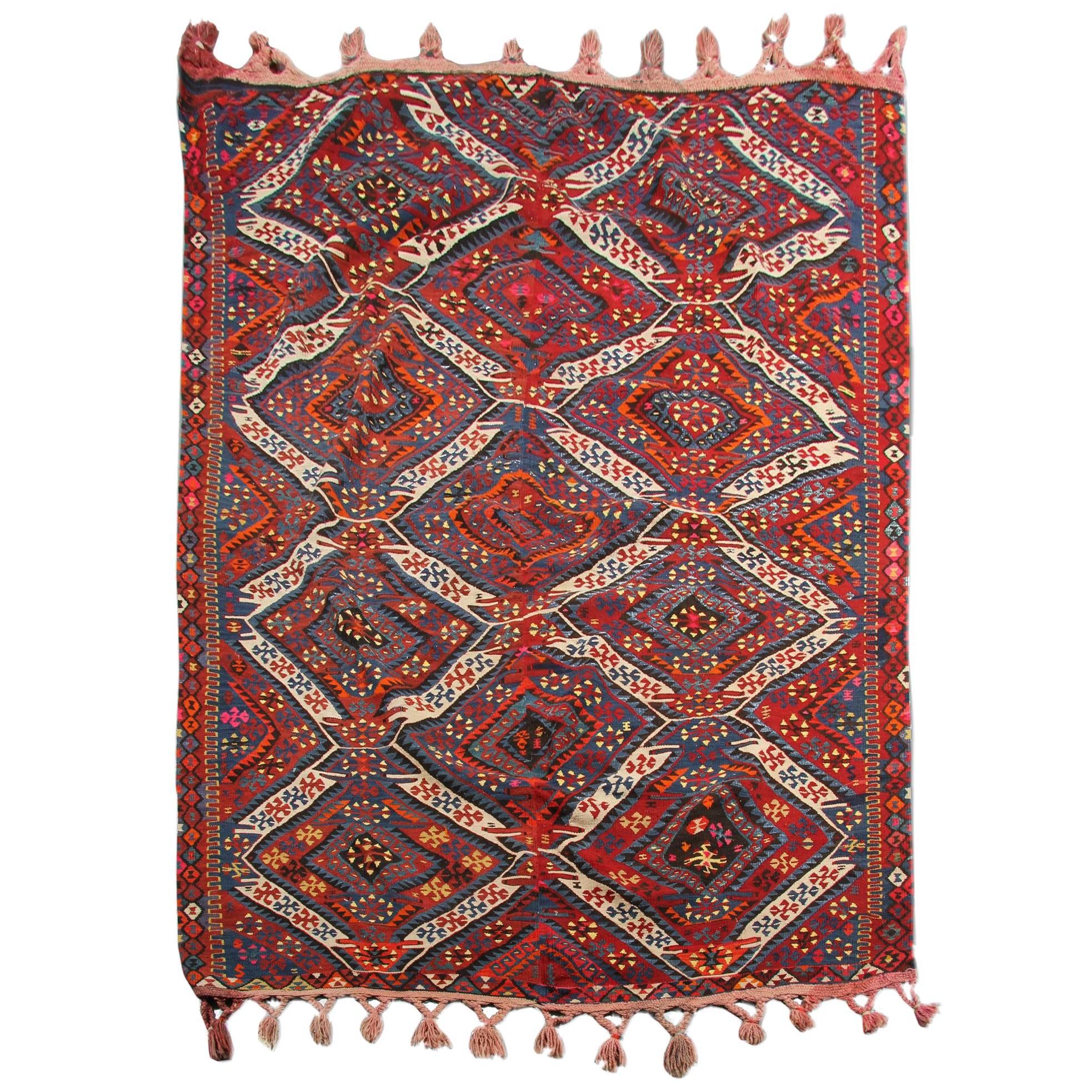 Tapis Kilim oriental ancien turc en laine dorée et métal, tapis fait main 
