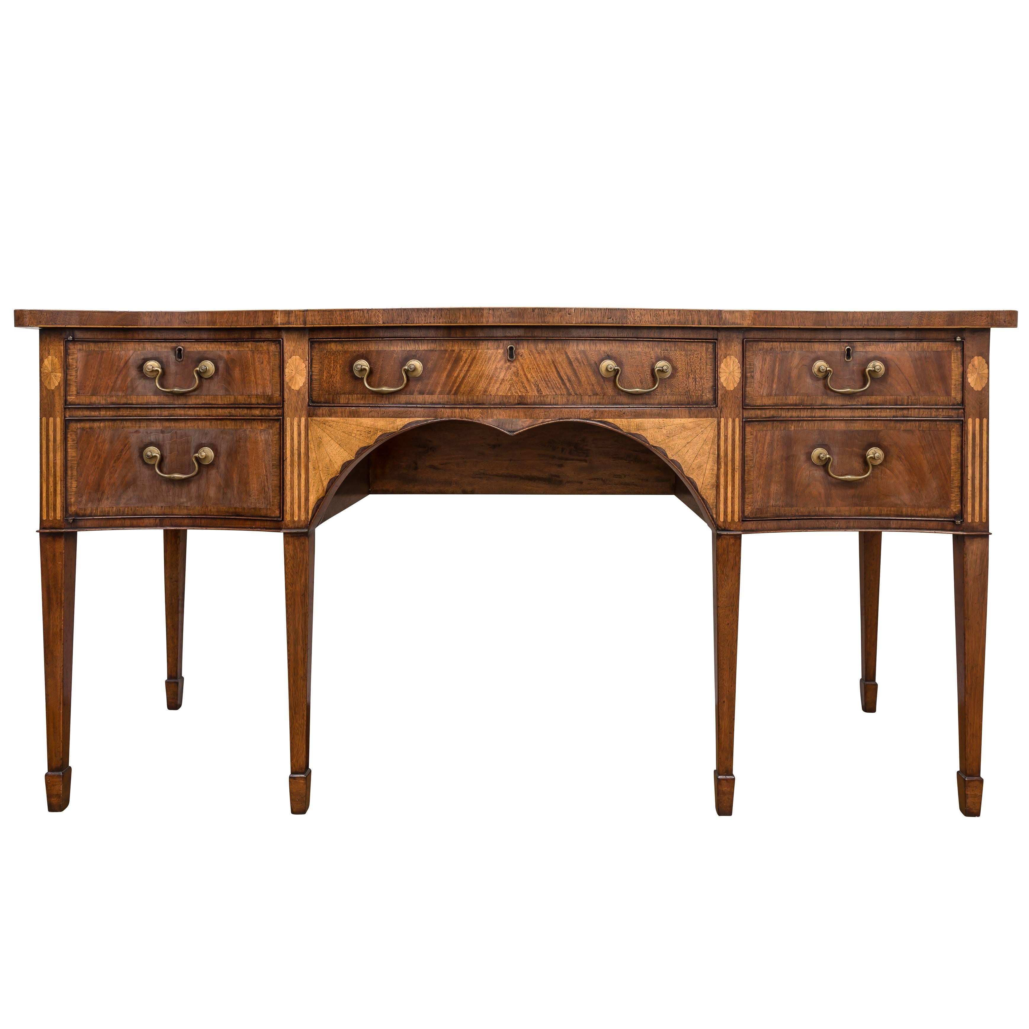 18th Century George III Mahogany Sideboard with Serpentine Front