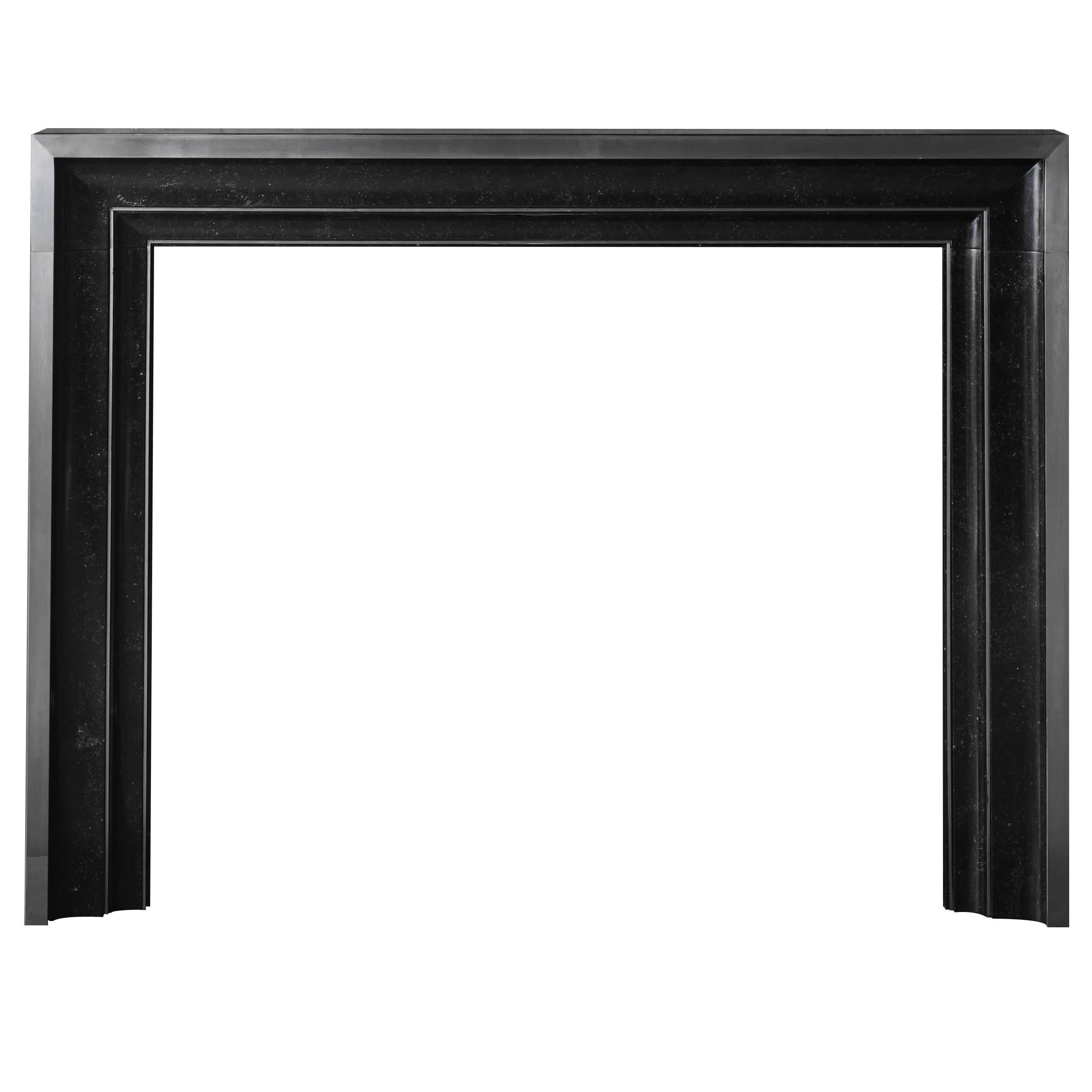 21st Century Modern Mantel in Limestone and Steel For Sale