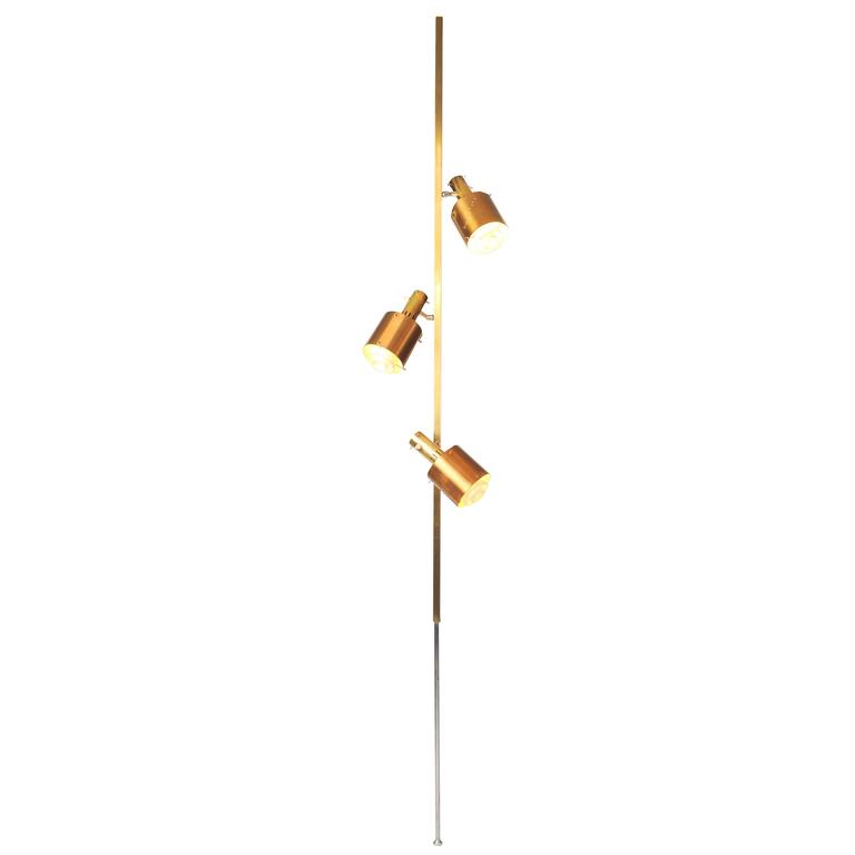 Floor to Ceiling Light For Sale at 1stdibs