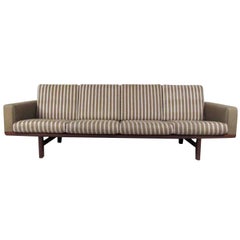 Hans Wegner for GETAMA Sofa 236/4