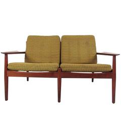 Unique Mid-Century Danish Teak Settee by Arne Vodder 9