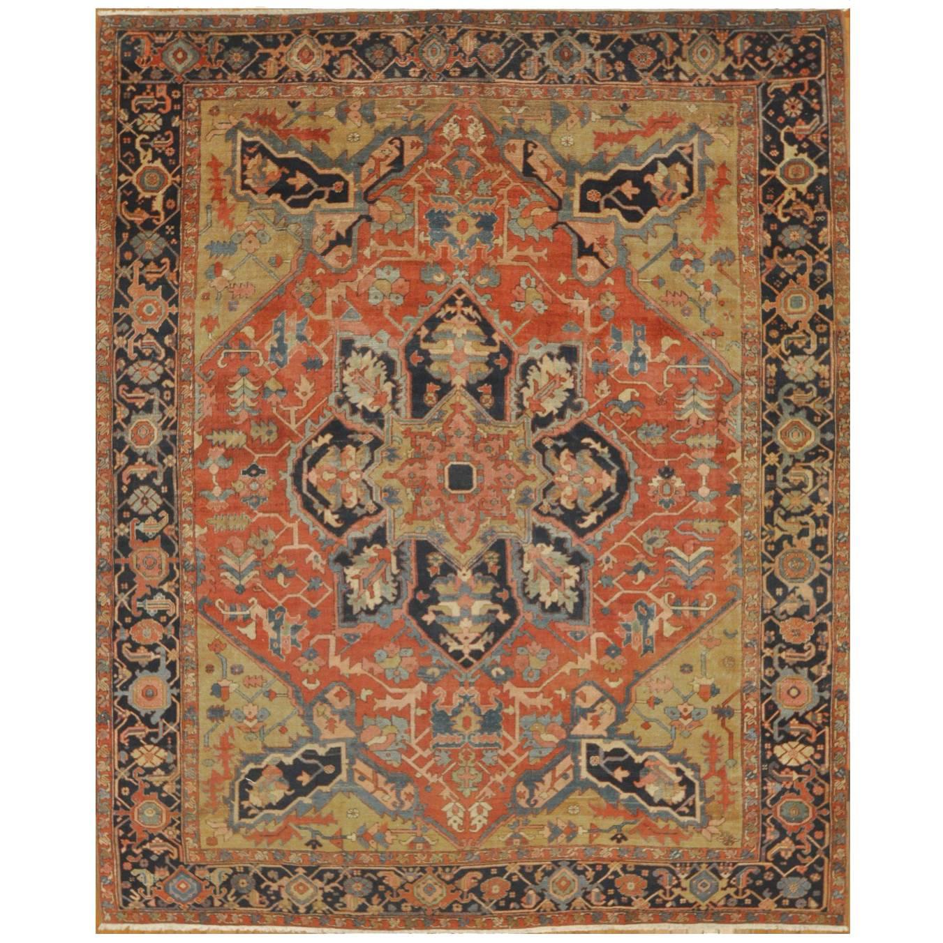Late 19th Century Antique Persian Serapi Rug For Sale