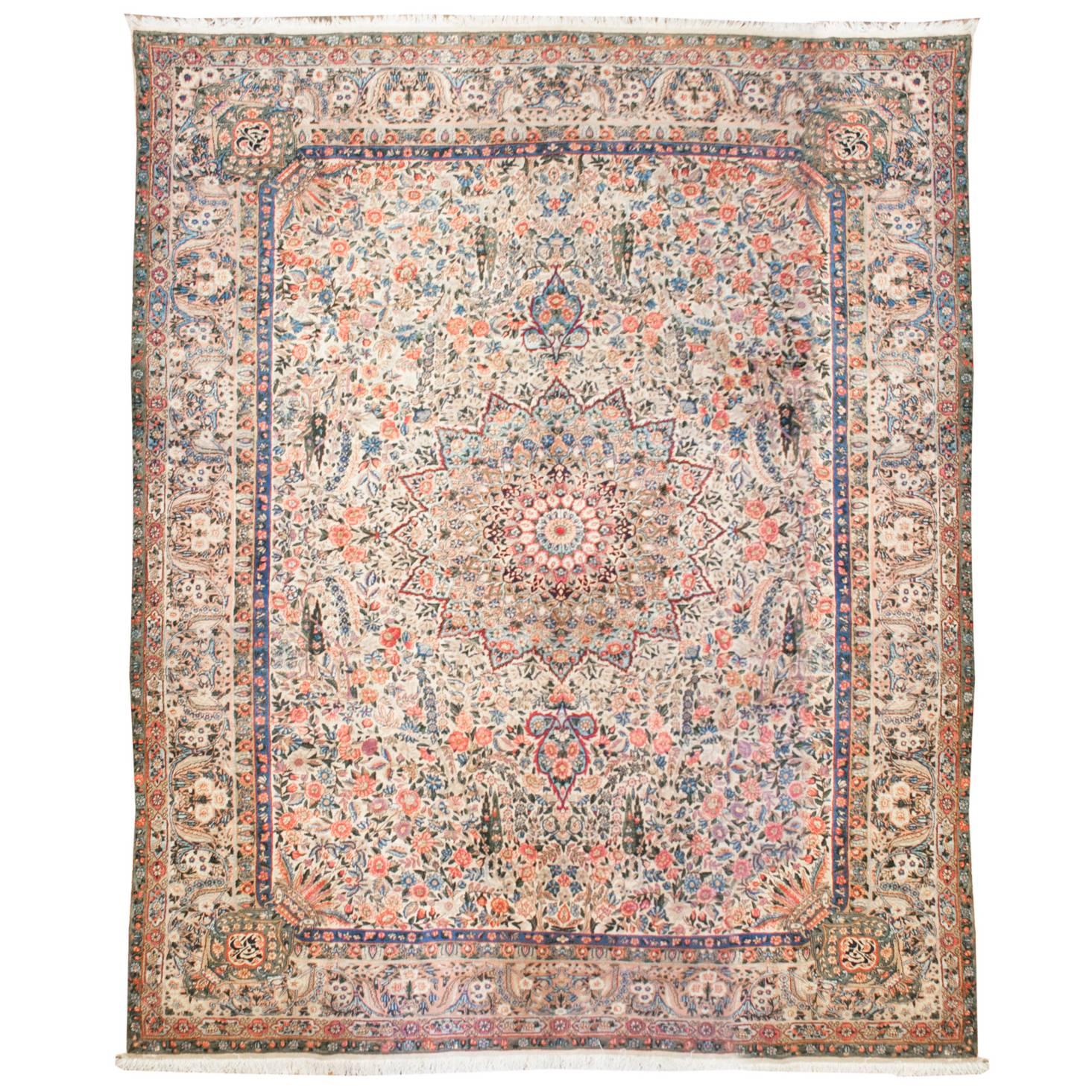 Tapis Kirman du début du XXe siècle