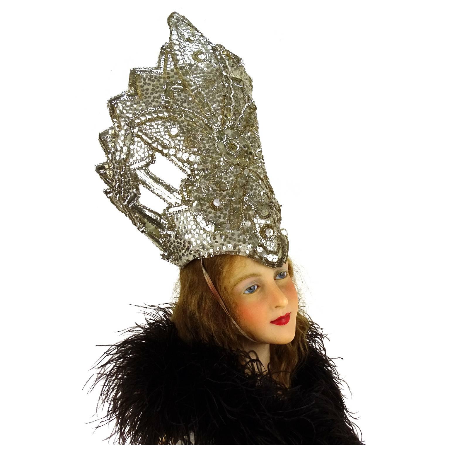 Vintage Stage Theatre Opera Headdress Hat Mannequin Bust For Sale