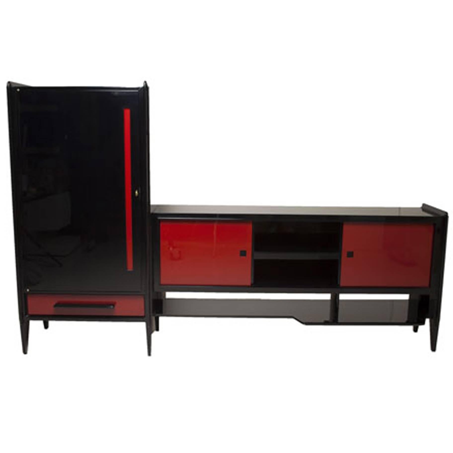 Cabinet in Black and Red Lacquer, circa 1960 For Sale