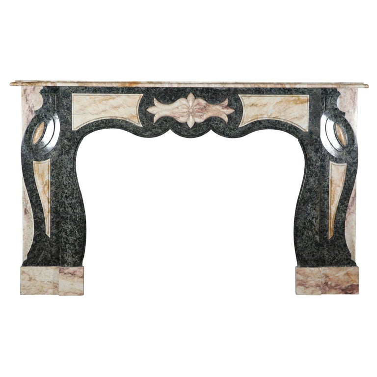 20th Century Art Deco Fireplace Mantel In Belgian Marble For Sale