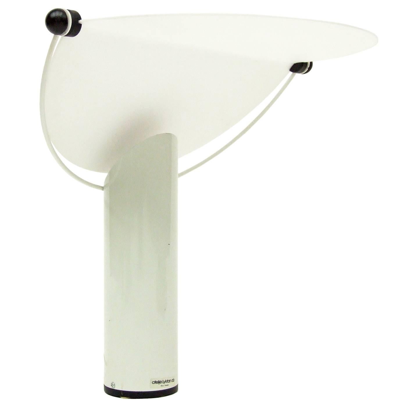 1980s White Swedish Disc Table Lamp by Walter Leeman