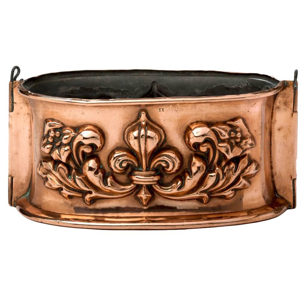 English Copper Benham Game Mould Fleur di Lis 19th Century For Sale