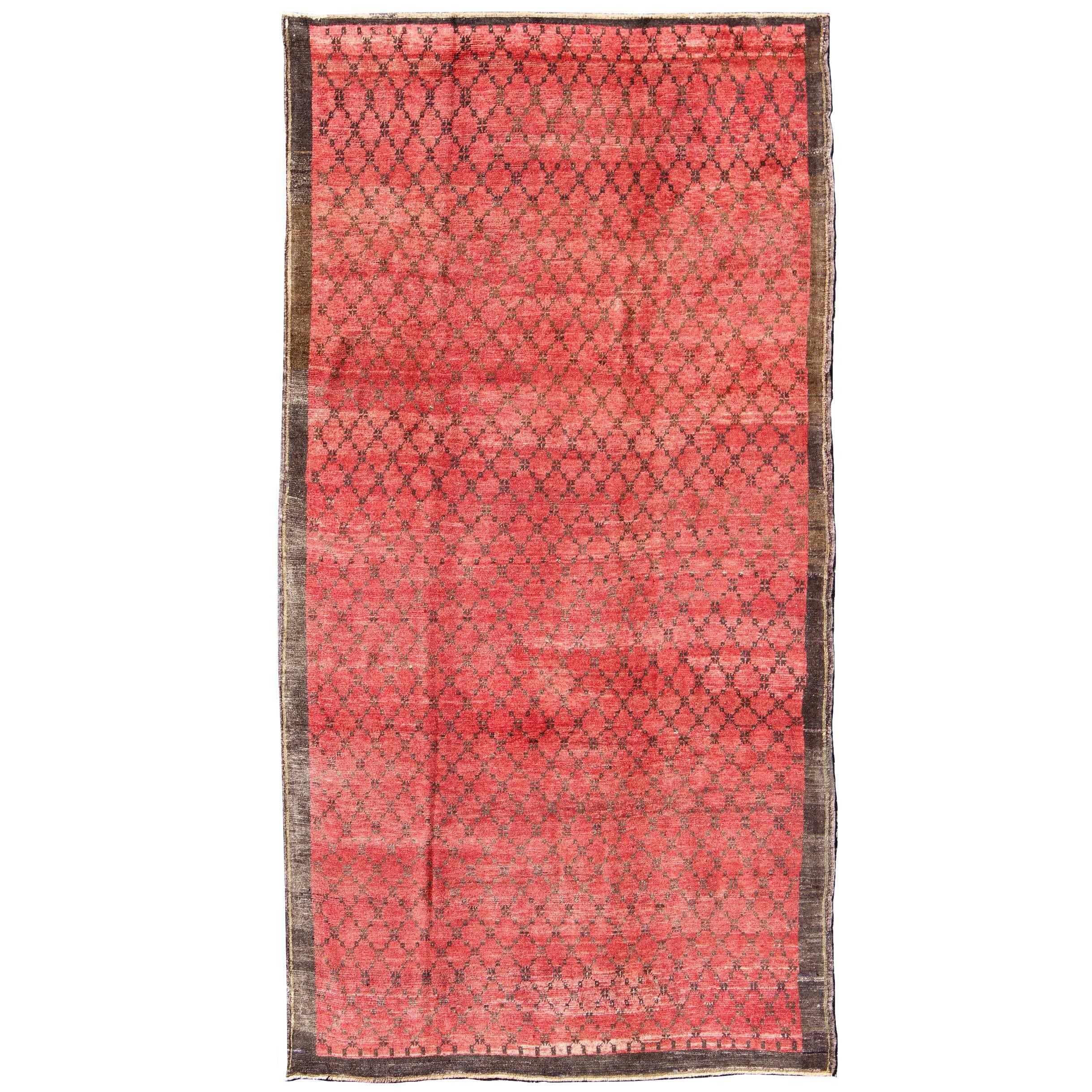 Turkish Konya Rug with a Modern Design in Red and Brown 