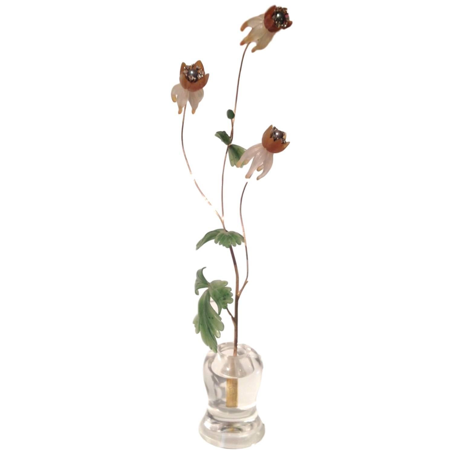 Russische Blumenstudie aus Hartstein und Juwelen