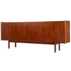 1960s Scandinavian Large Teak Sideboard 1960s Scandinavian Large Teak Sideboard