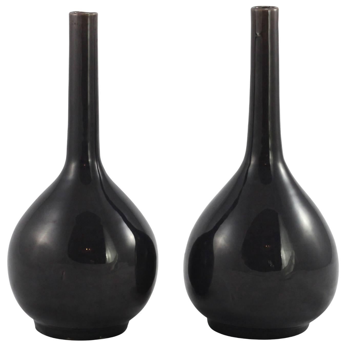 Pair of 18th Century Qianlong Aubergine Bottle Vases For Sale