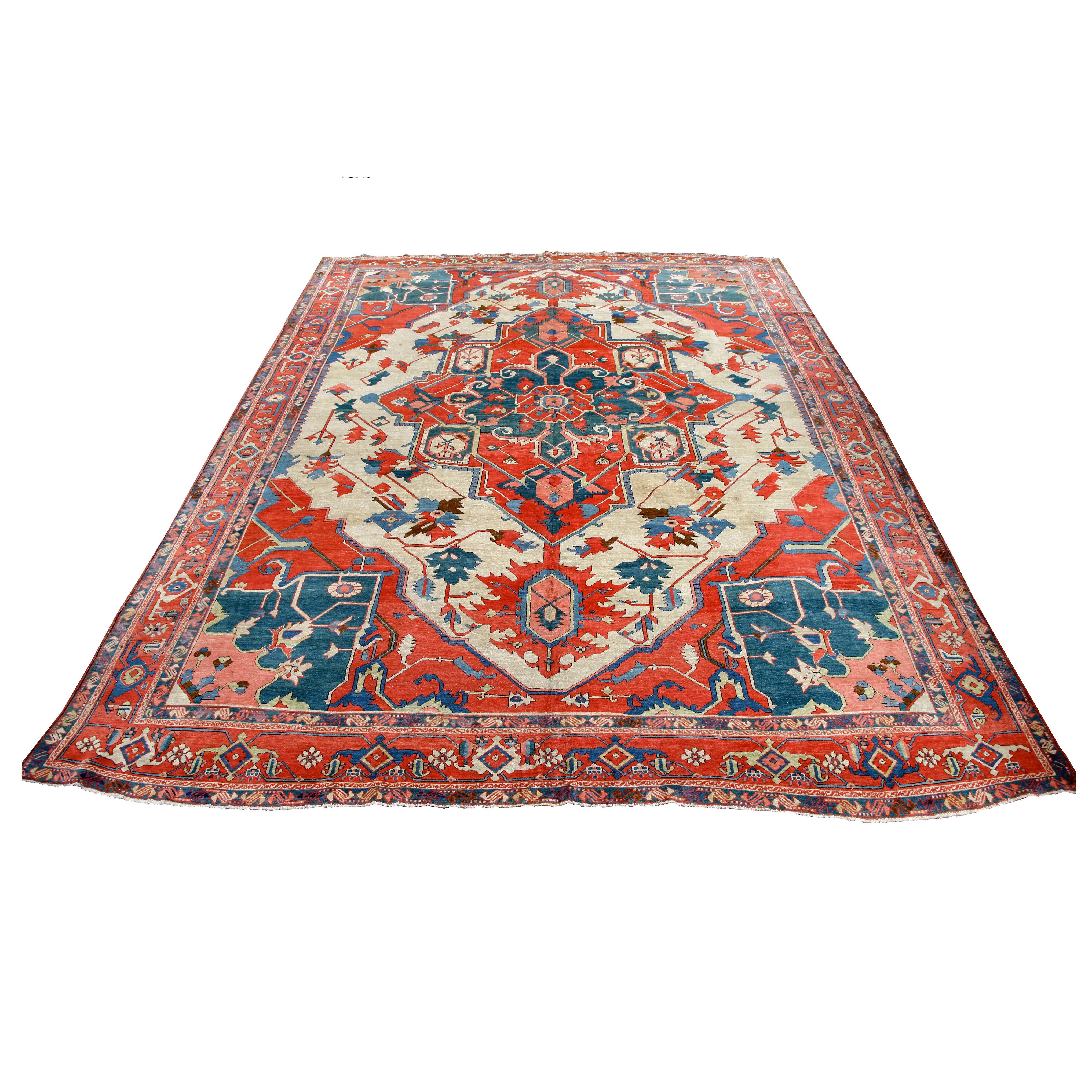 Antique North West Persian Serapi Carpet, 19th Century For Sale