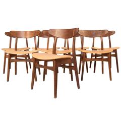 Set of Eight Dining Chairs by Hans Wegner