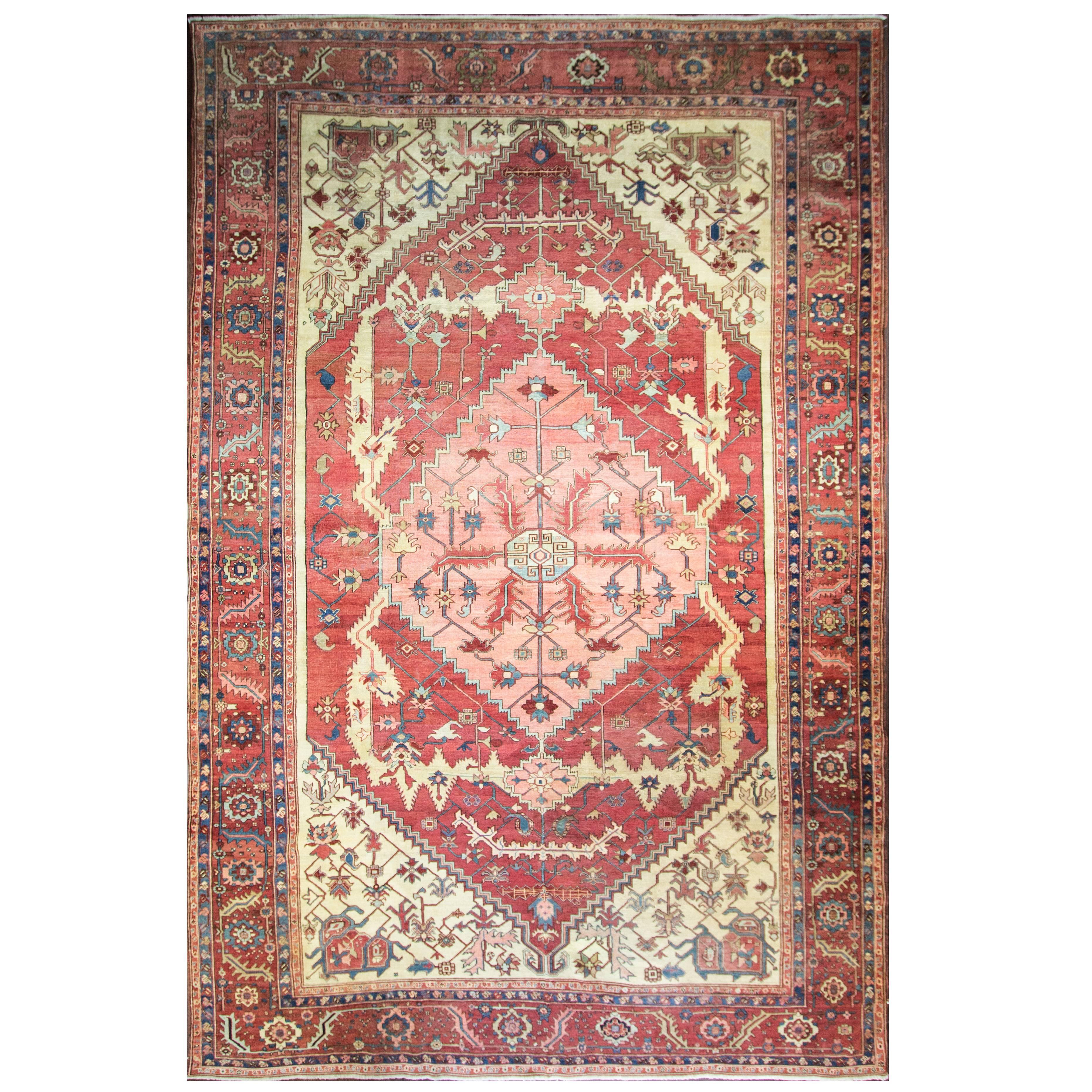 Spectaculaire tapis Serapi ancien en vente