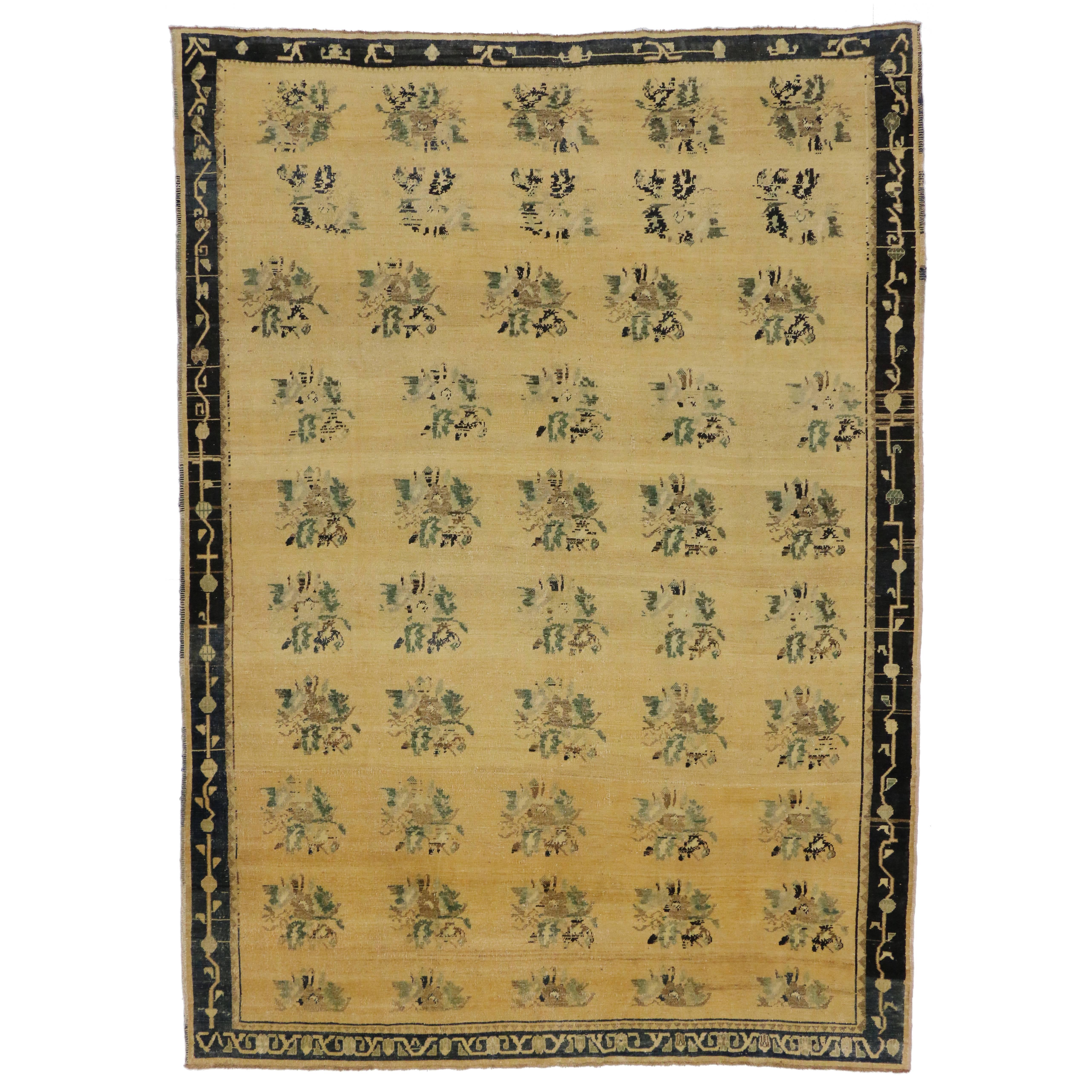 Vintage Turkish Oushak Rug with Romantic French Country Cottage Style For Sale