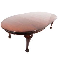 English Mahogany Chippendale-Revival Oval Dining Table, circa 1890