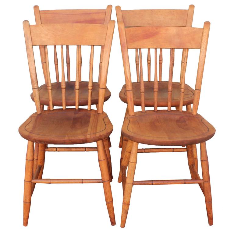 Signed Nichols And Stone Thumb Back Windsor Chairs Set Of Four At Signed Nichols And Stone Thumb Back Windsor Chairs Set Of Four For