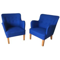 Pair of Peter Hvidt Armchairs, Produced by Fritz Hansen