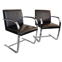 Set of Two Armchairs Brno by Ludwig Mies van der Rohe for Knoll International