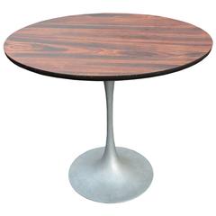 Tulip Pedestal Side Table by Eero Saarinen