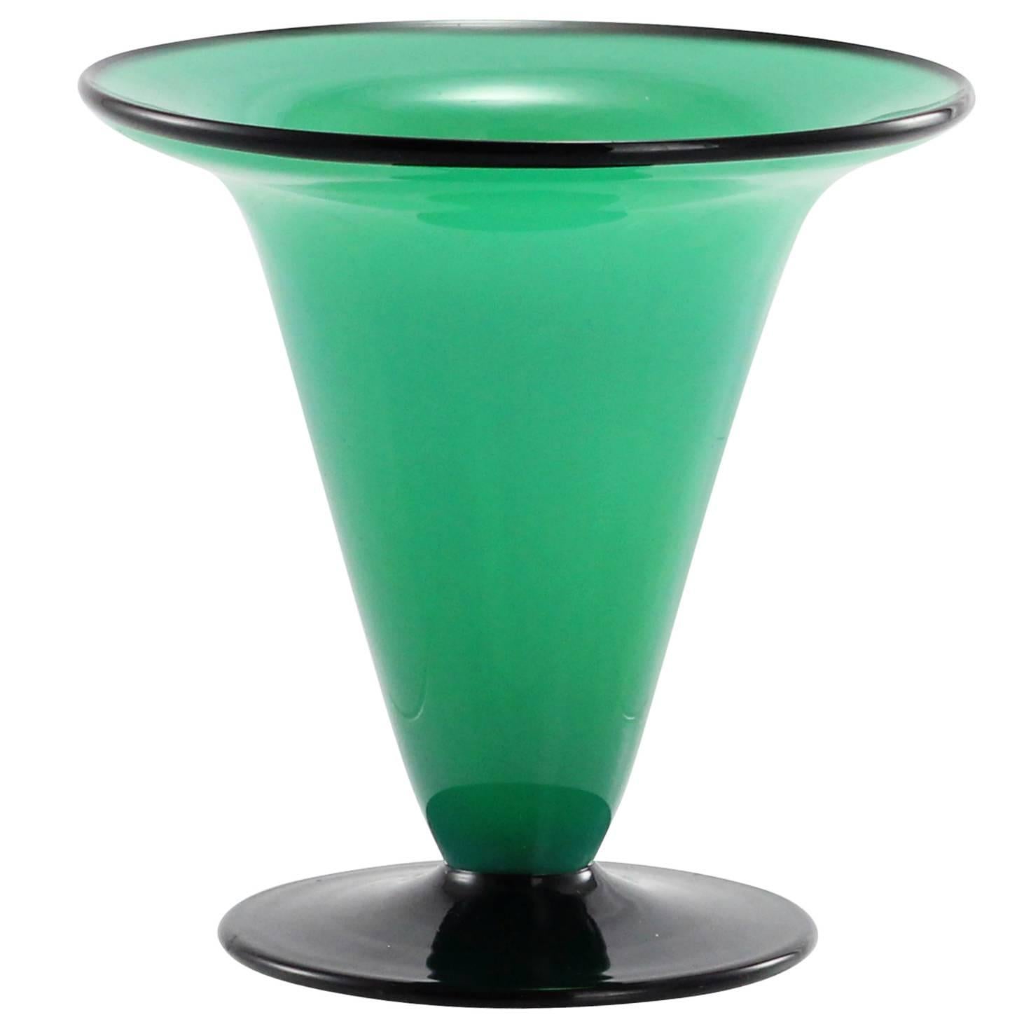 Early 20th Century Art Deco Tango Glass Vase in the Ikora Range by W.M.F im Angebot
