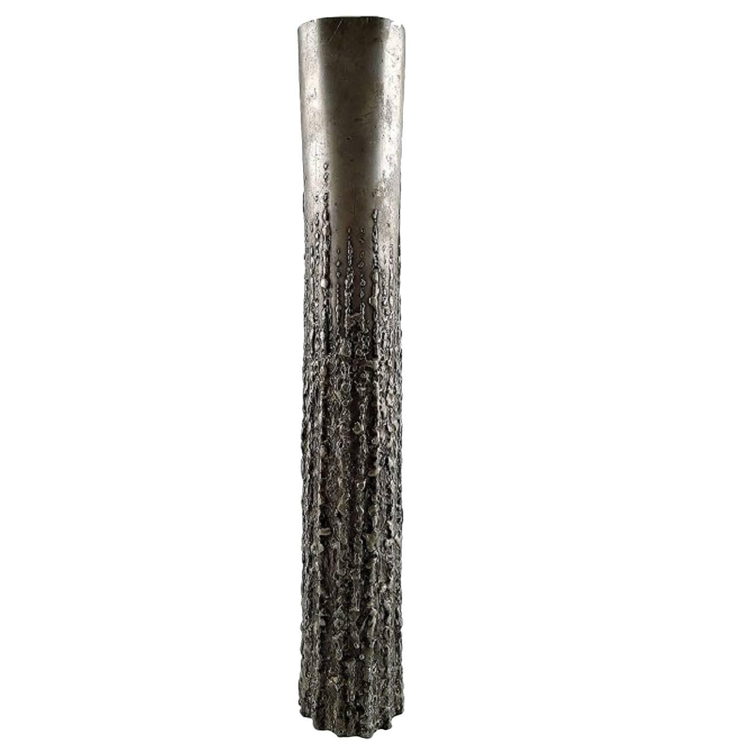 Large Vase of Pewter in Modern Design, France, Mid-20th Century For Sale
