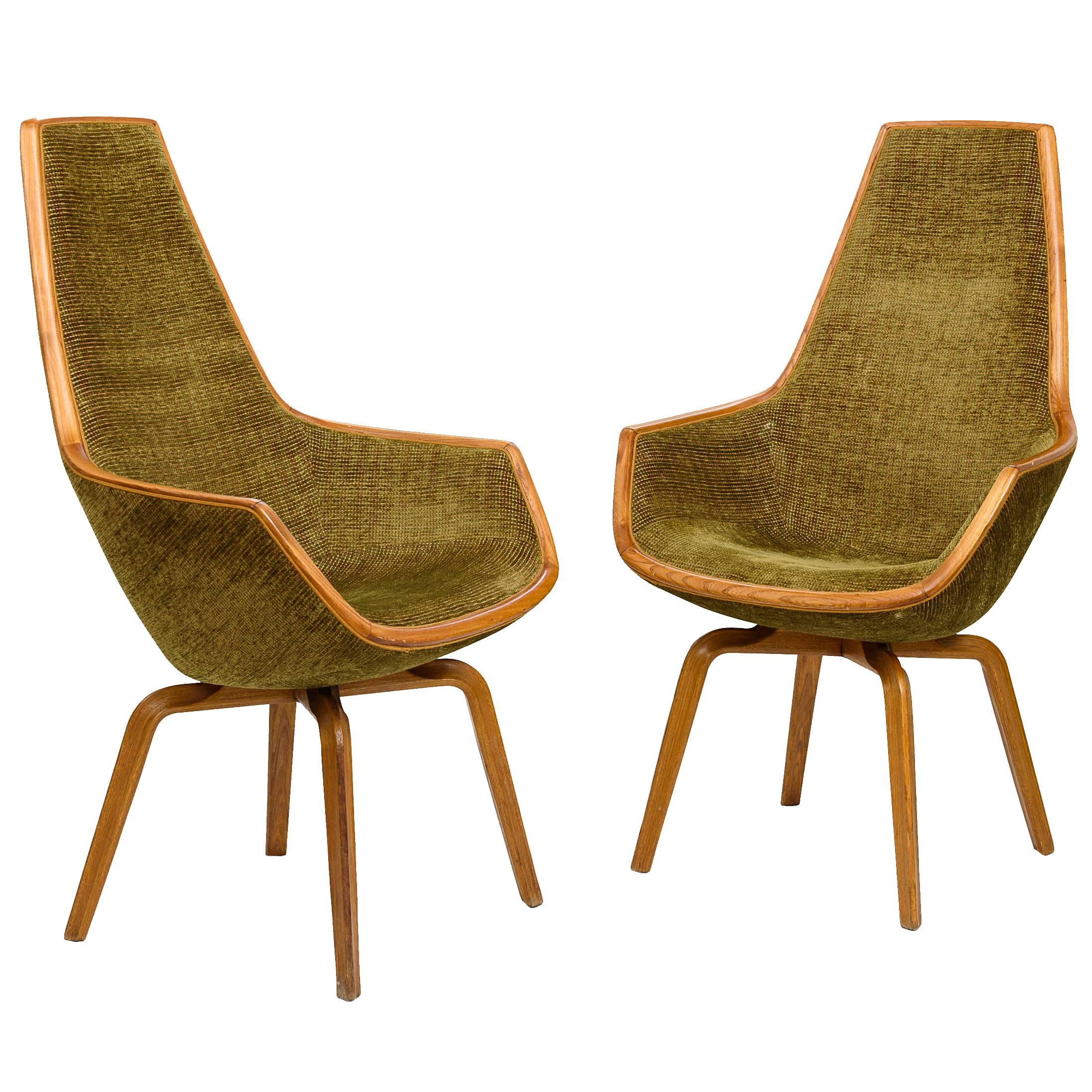 SAS Hotel 'Giraffe' Chairs by Arne Jacobsen For Sale
