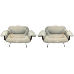Pair of Armchairs 'Presidential' by Jorge Zalszupin on 1960