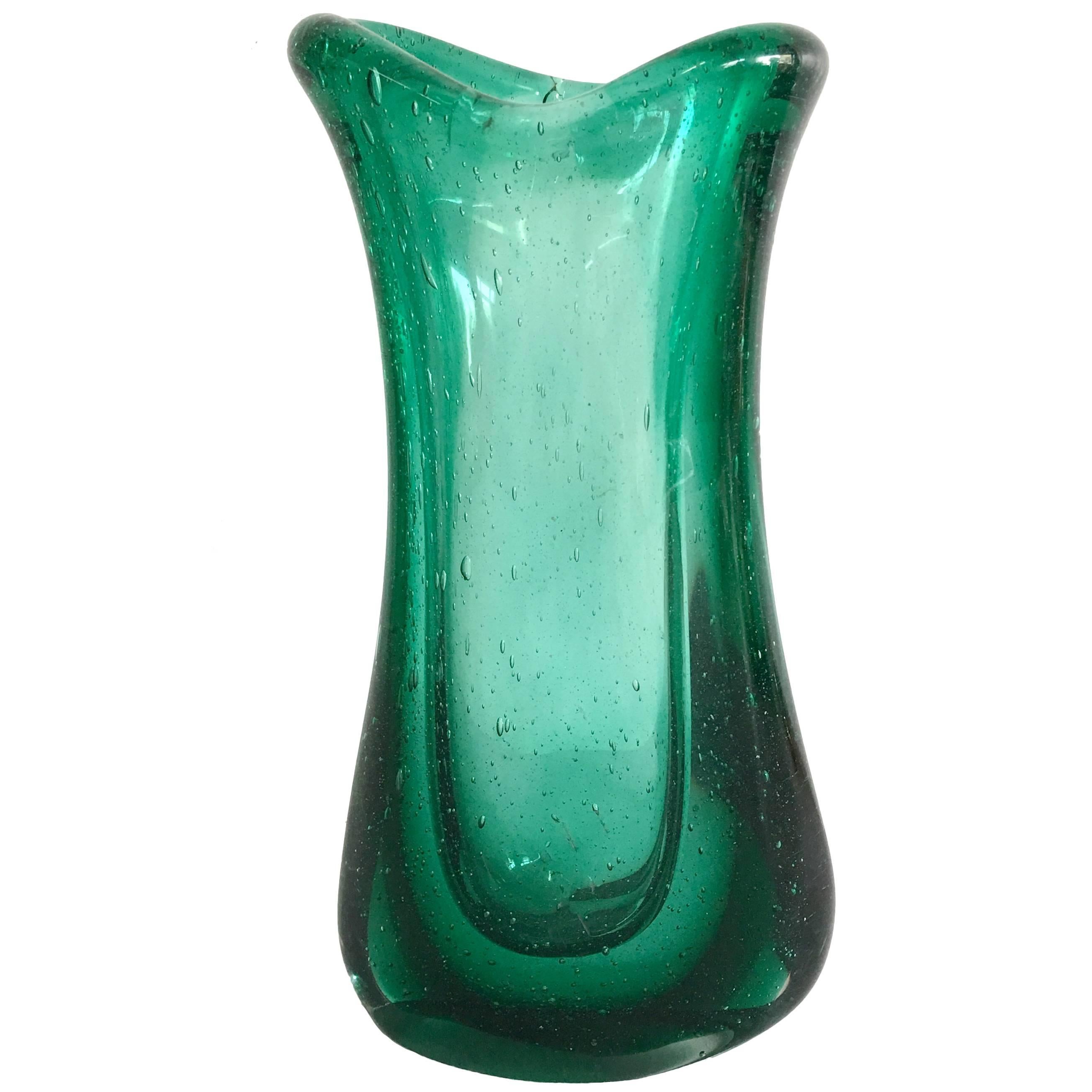 1970'S Italian Murano Glass Emerald Green Organic Form Vase For Sale