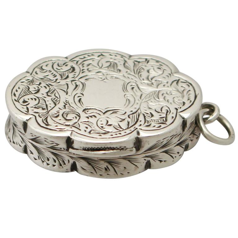 Victorian Sterling Silver Vinaigrette For Sale at 1stdibs