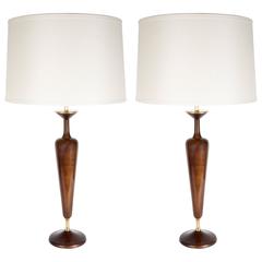 Sophisticated Pair of Mid-Century Urn-Shaped Table Lamps in Walnut and Brass
