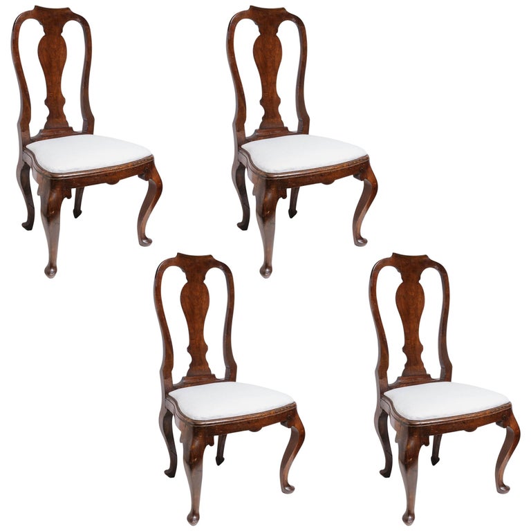Queen Anne Dining Chairs For Sale at 1stDibs