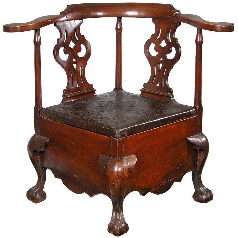 Fully Developed Mahogany Chippendale Commode Stool For Sale