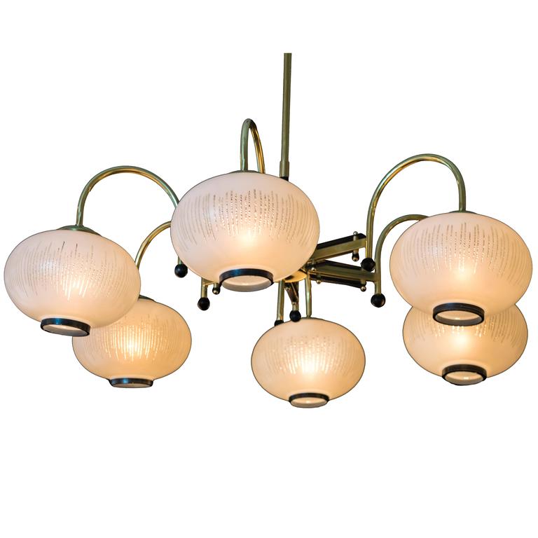 1950s Brass and Black Enamel Italian Chandelier in the Style of