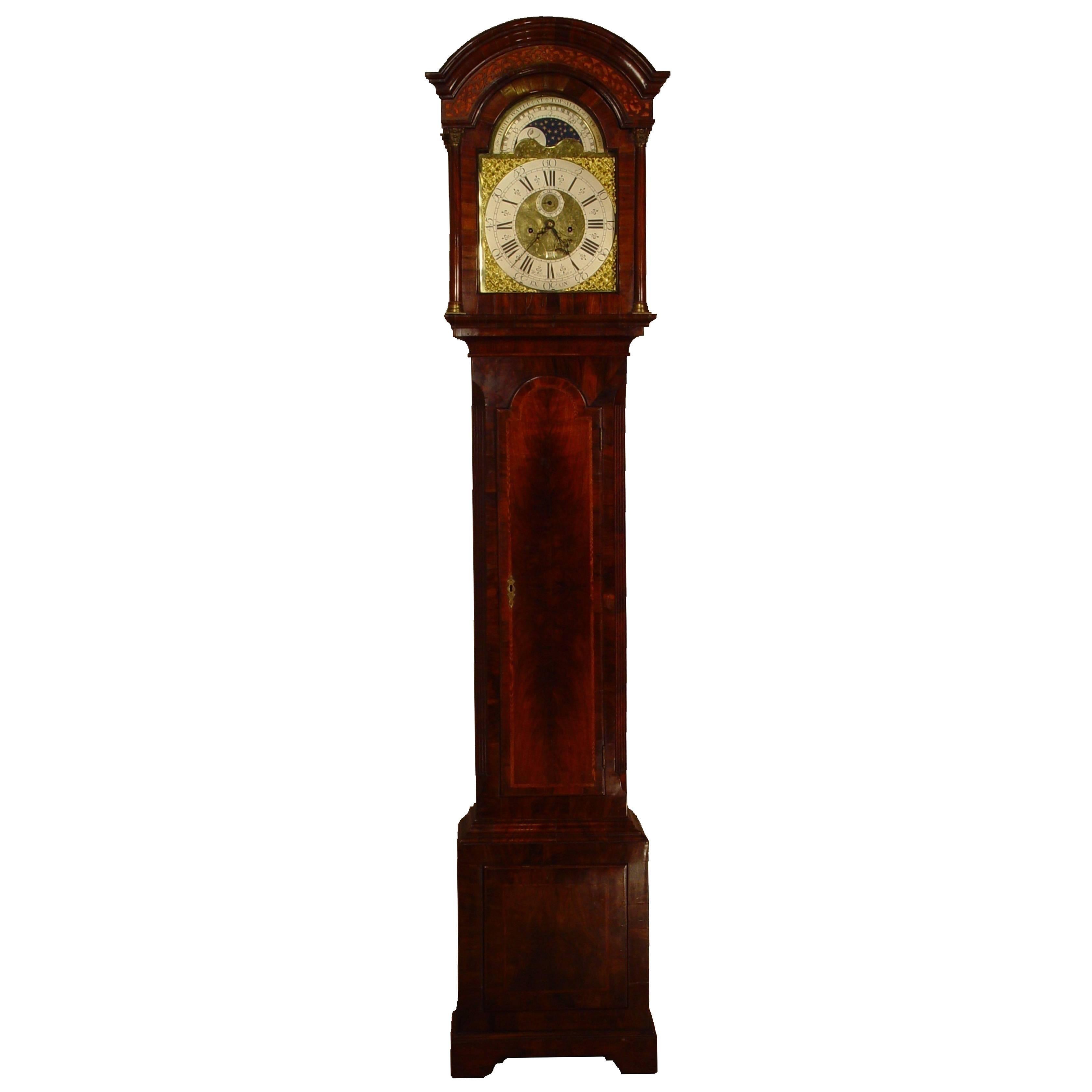 Good and Attractive English Walnut Clock by William Upjohn, circa 1730 For Sale
