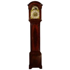 Antique Good and Attractive English Walnut Clock by William Upjohn, circa 1730