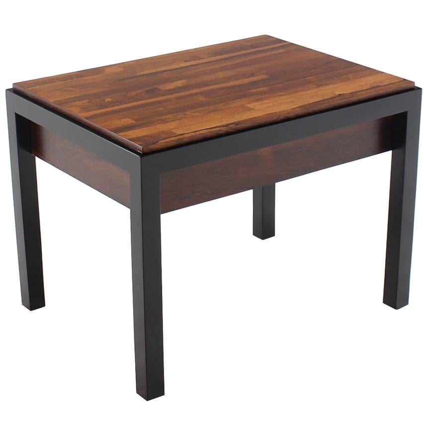 Mid-Century Modern Rosewood Ebonised Legs End or Side Table For Sale
