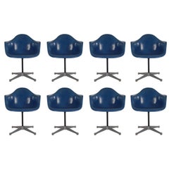 Mid-Century Charles Eames Herman Miller Fiberglass Dining Chairs in Royal Blue